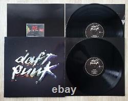 DAFT PUNK Discovery 2LP 2001 Original 1st Press with Club Member Credit Card