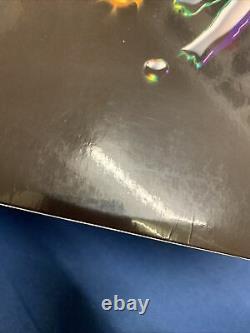 Discovery Daft Punk 2LP, Cover VG Few Indentations. See Pics. Vinyl Excellent